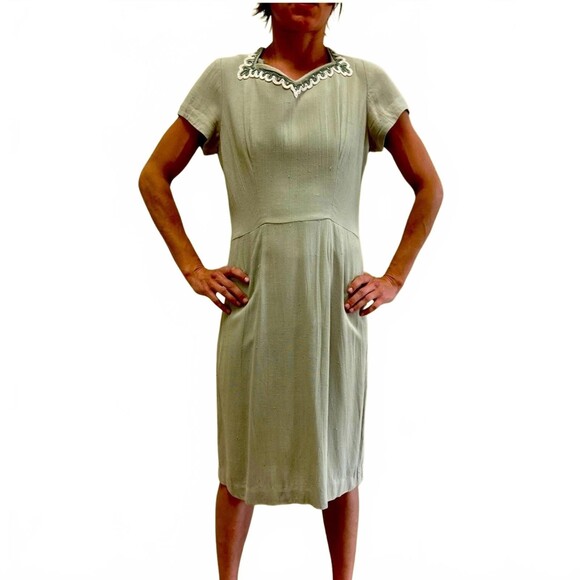 1940s Vintage Green Handmade Cotton Blend Cocktail Dress - Picture 5 of 6